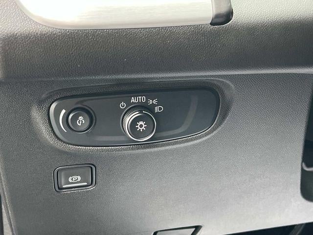2024 GMC Terrain FWD 4dr SLE