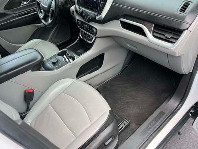 2023 GMC Terrain FWD 4dr SLT