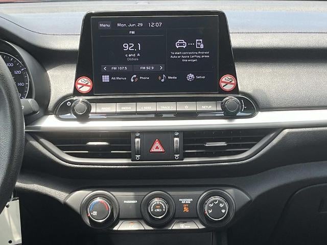 2024 Kia Forte LXS IVT