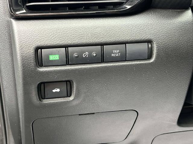2024 Nissan Sentra SV CVT