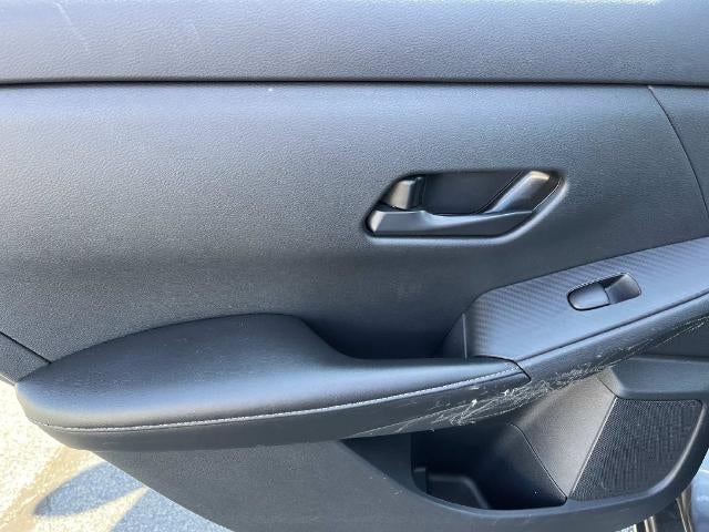 2024 Nissan Sentra SV CVT