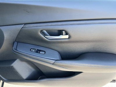 2024 Nissan Sentra SV CVT