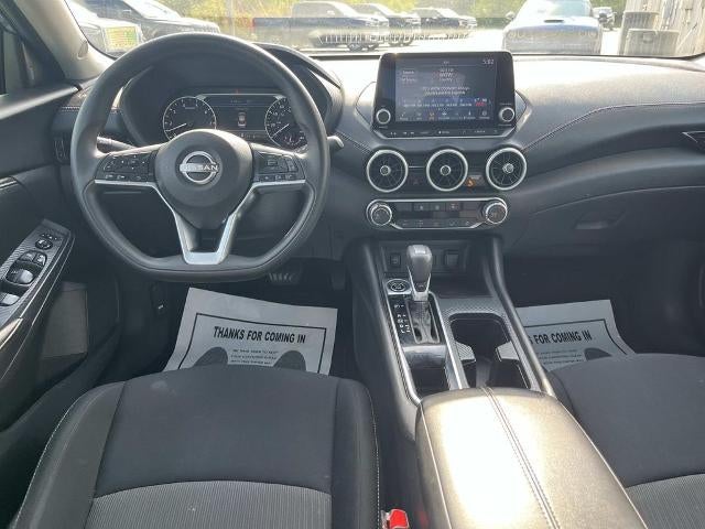 2025 Nissan Sentra SV CVT