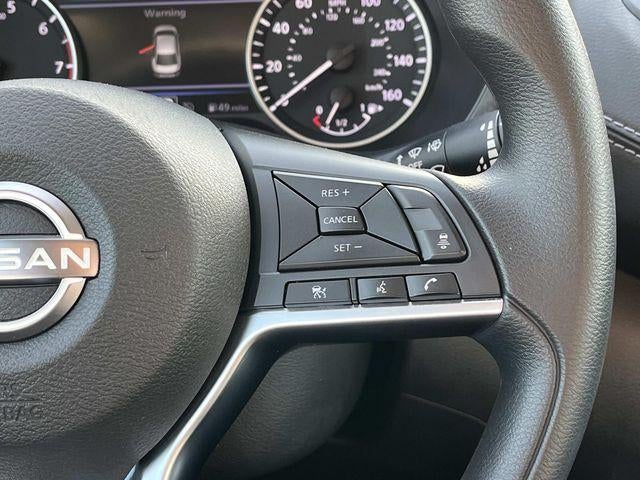 2024 Nissan Sentra SV CVT