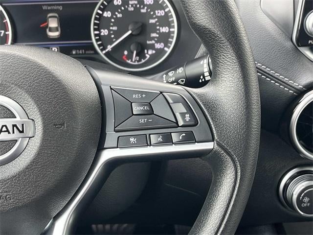 2023 Nissan Sentra SV CVT