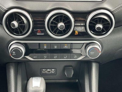 2023 Nissan Sentra SV CVT