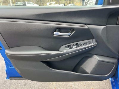 2023 Nissan Sentra SV CVT