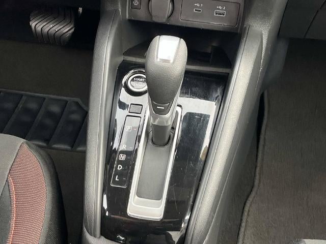 2024 Nissan Versa SR CVT