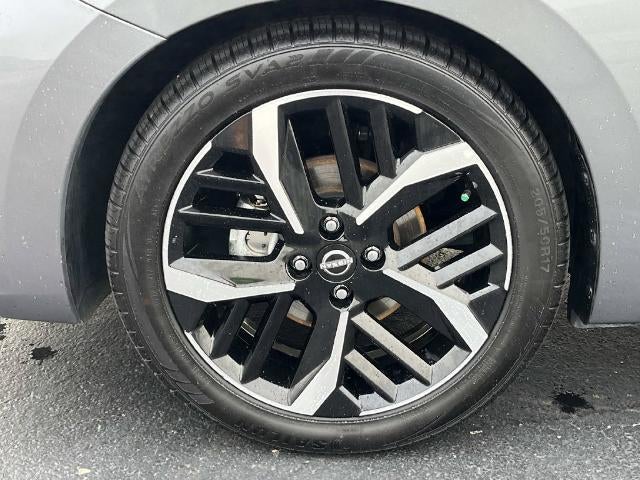 2024 Nissan Versa SR CVT