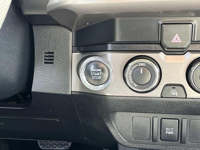 2023 Toyota Tacoma 4WD 4WD SR5 Double Cab 5' Bed V6 AT (GS)