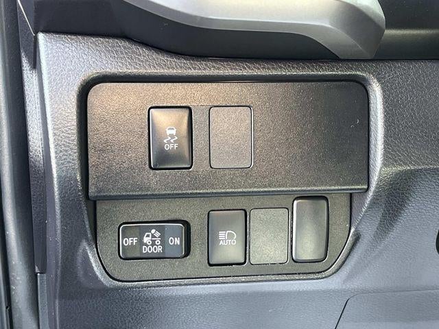 2023 Toyota Tacoma 4WD 4WD SR5 Double Cab 5' Bed V6 AT (GS)