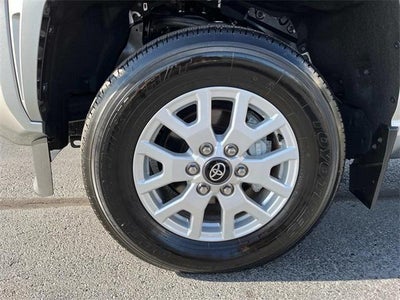 2024 Toyota Tacoma 4WD 4WD SR5 Double Cab 5' Bed AT (GS)