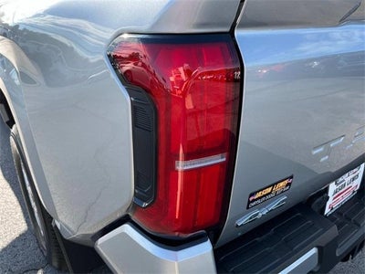 2024 Toyota Tacoma 4WD 4WD SR5 Double Cab 5' Bed AT (GS)