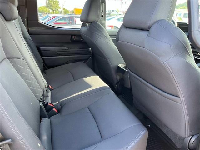 2024 Toyota Tacoma 4WD 4WD SR5 Double Cab 5' Bed AT (GS)