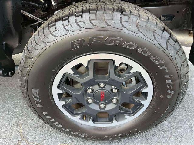 2024 Toyota Tacoma 4WD 4WD TRD Off Road Double Cab 5' Bed AT (Natl)