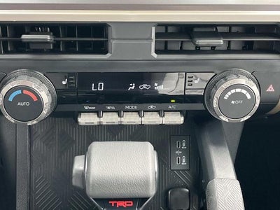 2024 Toyota Tacoma 4WD 4WD TRD Off Road Double Cab 5' Bed AT (Natl)