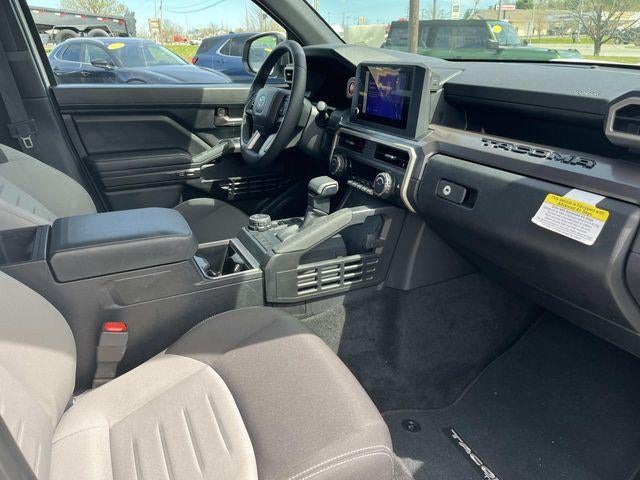 2025 Toyota Tacoma 4WD 4WD TRD Sport Double Cab 5' Bed AT (Natl)