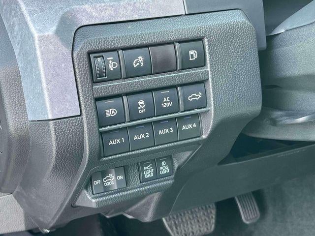 2025 Toyota Tacoma 4WD 4WD Trailhunter Hybrid Double Cab 5' Bed AT (Natl)