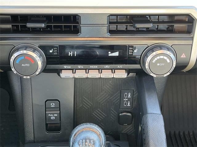 2024 Toyota Tacoma 4WD 4WD TRD Sport Double Cab 5' Bed MT (Natl)