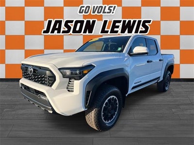 2024 Toyota Tacoma 4WD 4WD TRD Sport Double Cab 5' Bed MT (Natl)