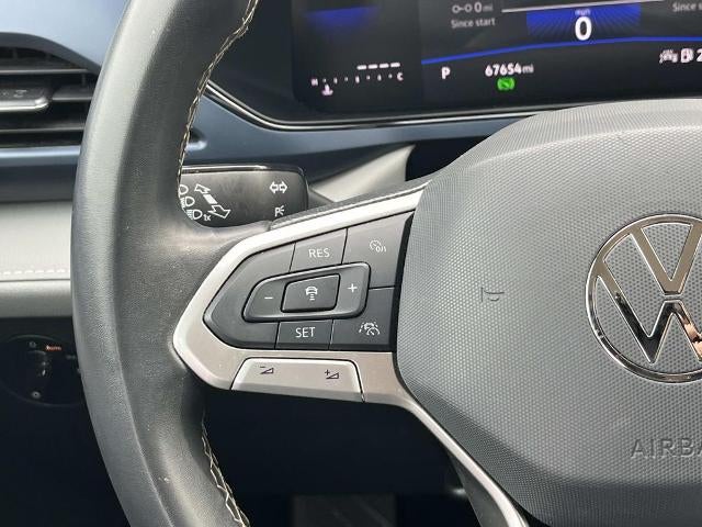 2024 Volkswagen Taos SE FWD
