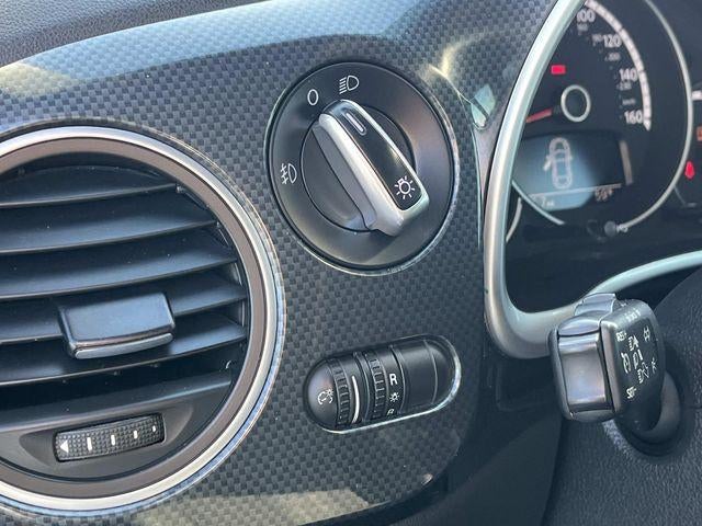 2014 Volkswagen Beetle 2dr Man 2.0T Turbo R-Line PZEV