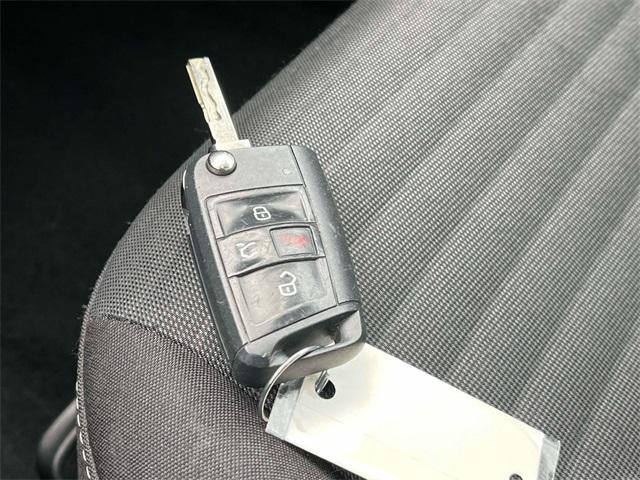 2024 Volkswagen Jetta S Auto