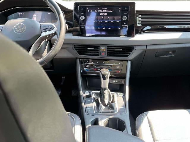 2025 Volkswagen Jetta SE Auto