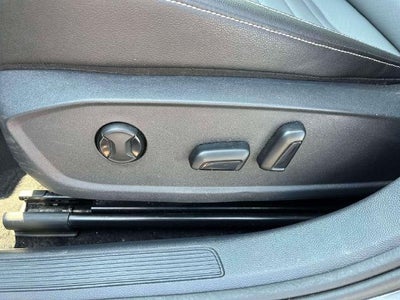 2025 Volkswagen Jetta SE Auto