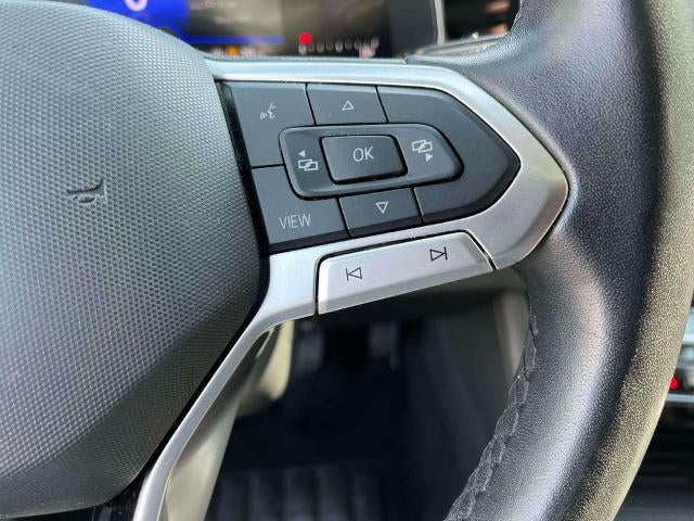 2025 Volkswagen Jetta SE Auto