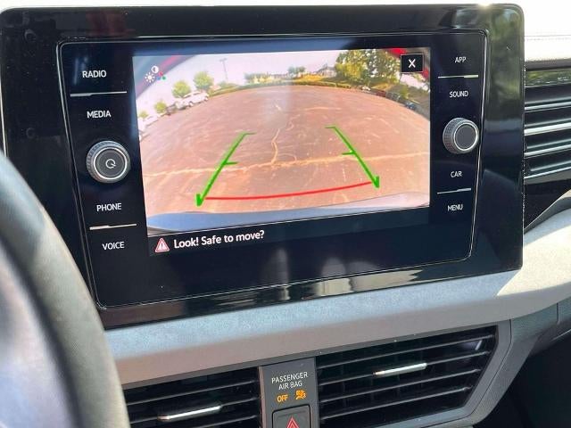 2025 Volkswagen Jetta SE Auto