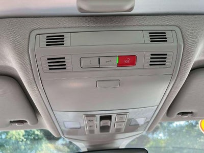 2025 Volkswagen Jetta SE Auto