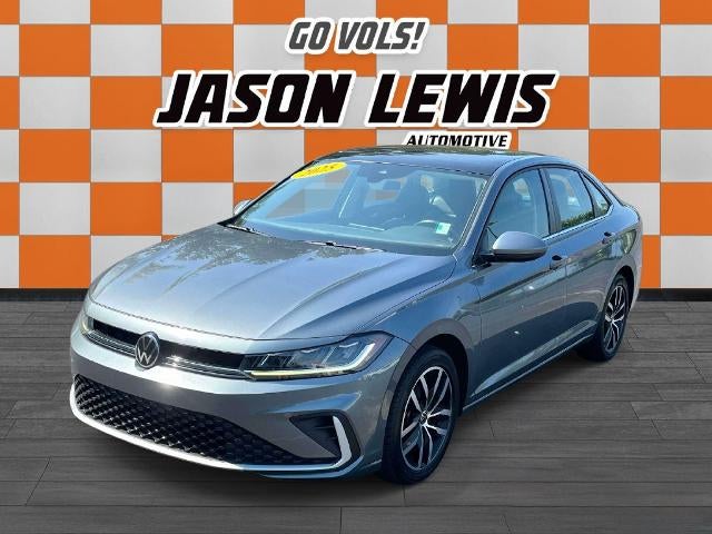 2025 Volkswagen Jetta SE Auto