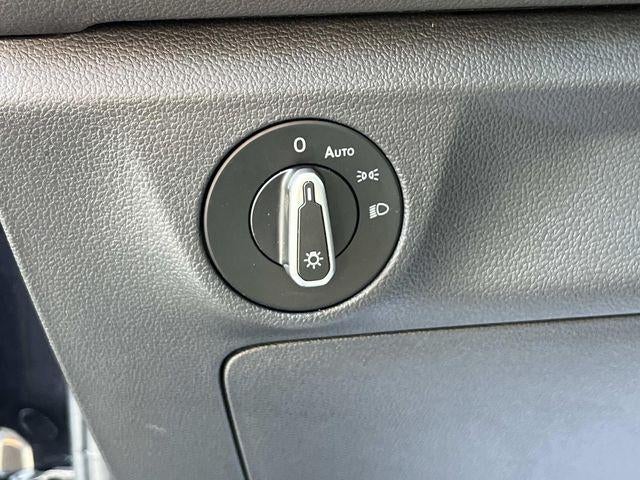 2025 Volkswagen Jetta Sport Auto