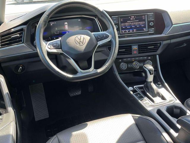 2024 Volkswagen Jetta SE Auto