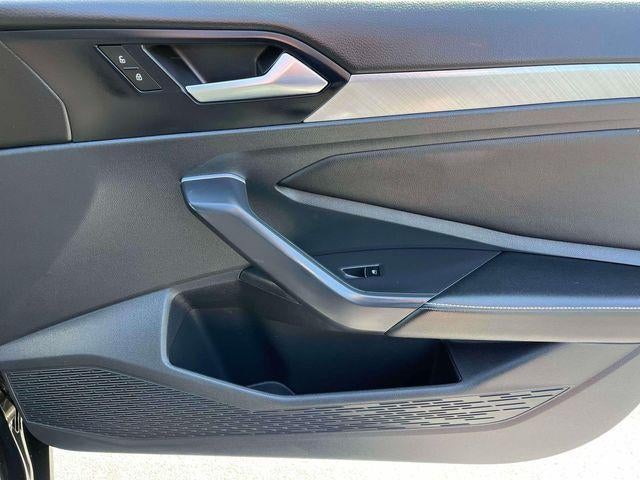 2024 Volkswagen Jetta SE Auto