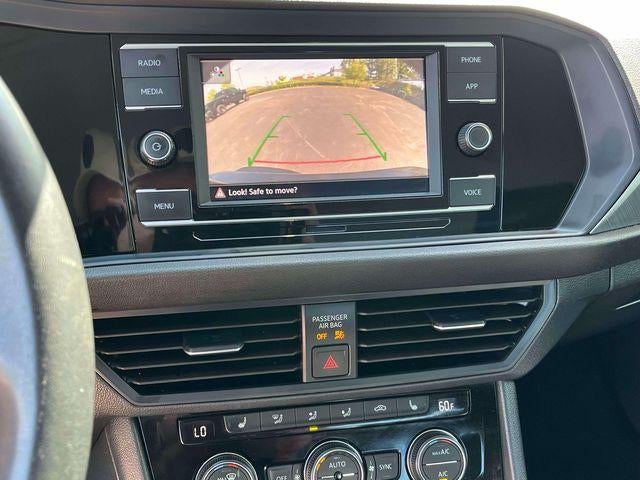 2024 Volkswagen Jetta SE Auto
