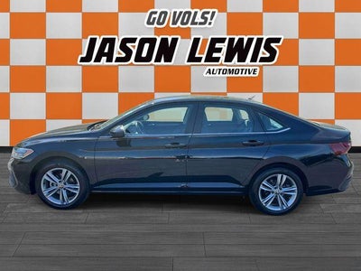2024 Volkswagen Jetta SE Auto