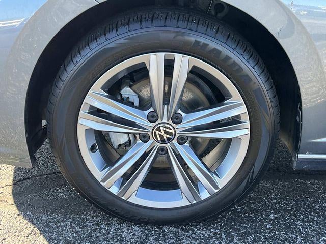 2024 Volkswagen Jetta SE Auto