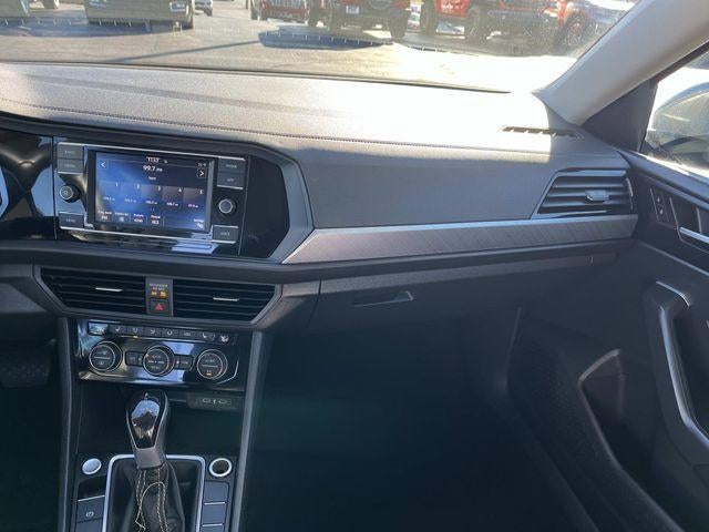 2024 Volkswagen Jetta SE Auto