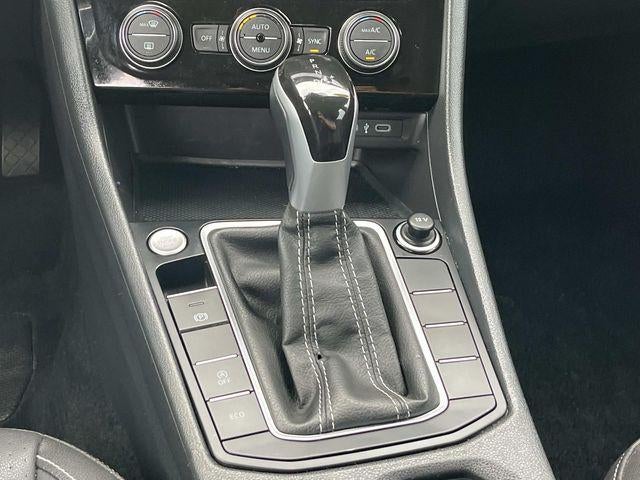 2024 Volkswagen Jetta SE Auto