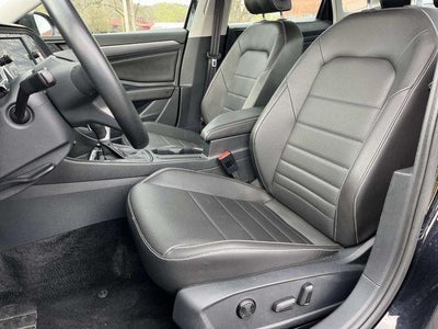 2024 Volkswagen Jetta SE Auto