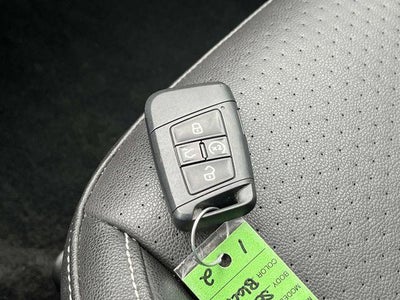 2024 Volkswagen Jetta SE Auto