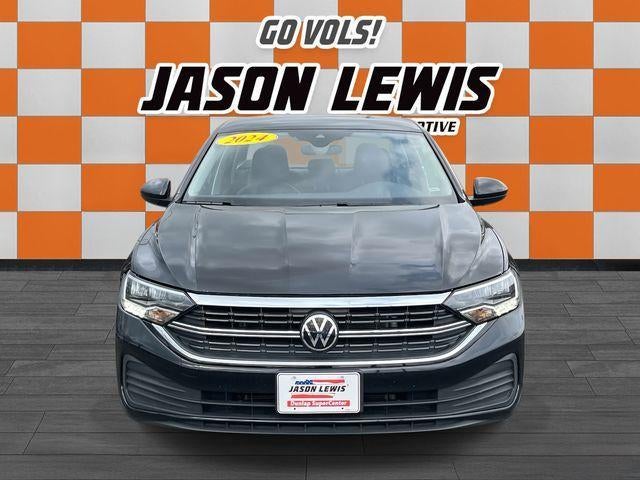 2024 Volkswagen Jetta SE Auto