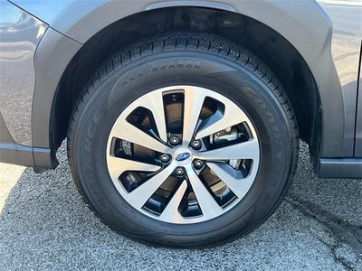 2023 Subaru Outback Premium CVT