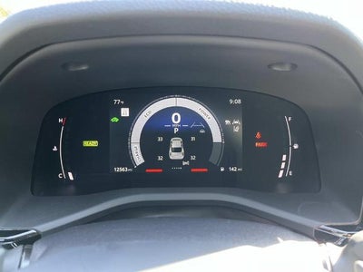 2025 Toyota Camry SE (SE)