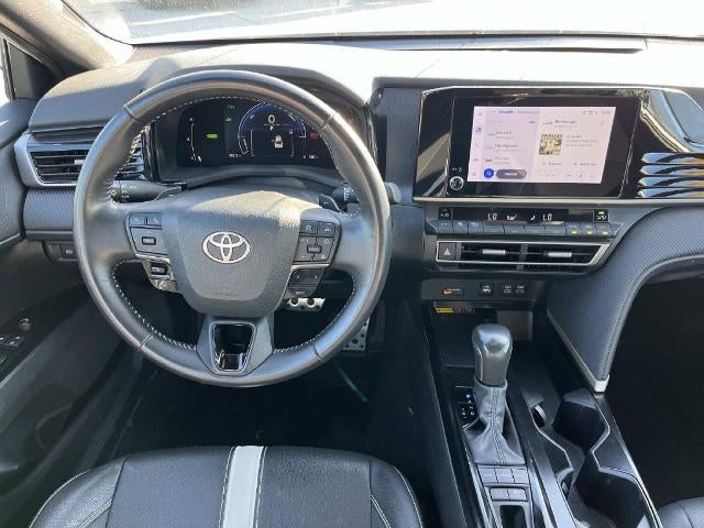 2025 Toyota Camry SE (SE)