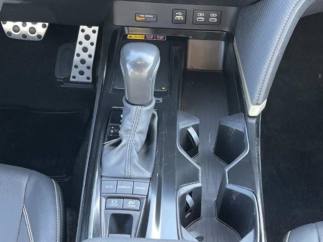 2025 Toyota Camry SE (SE)