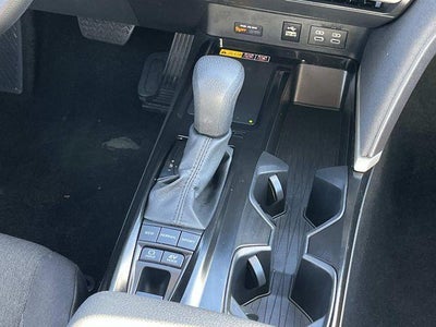 2025 Toyota Camry LE (SE)