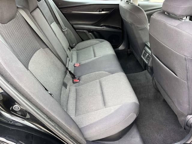 2025 Toyota Camry LE (SE)